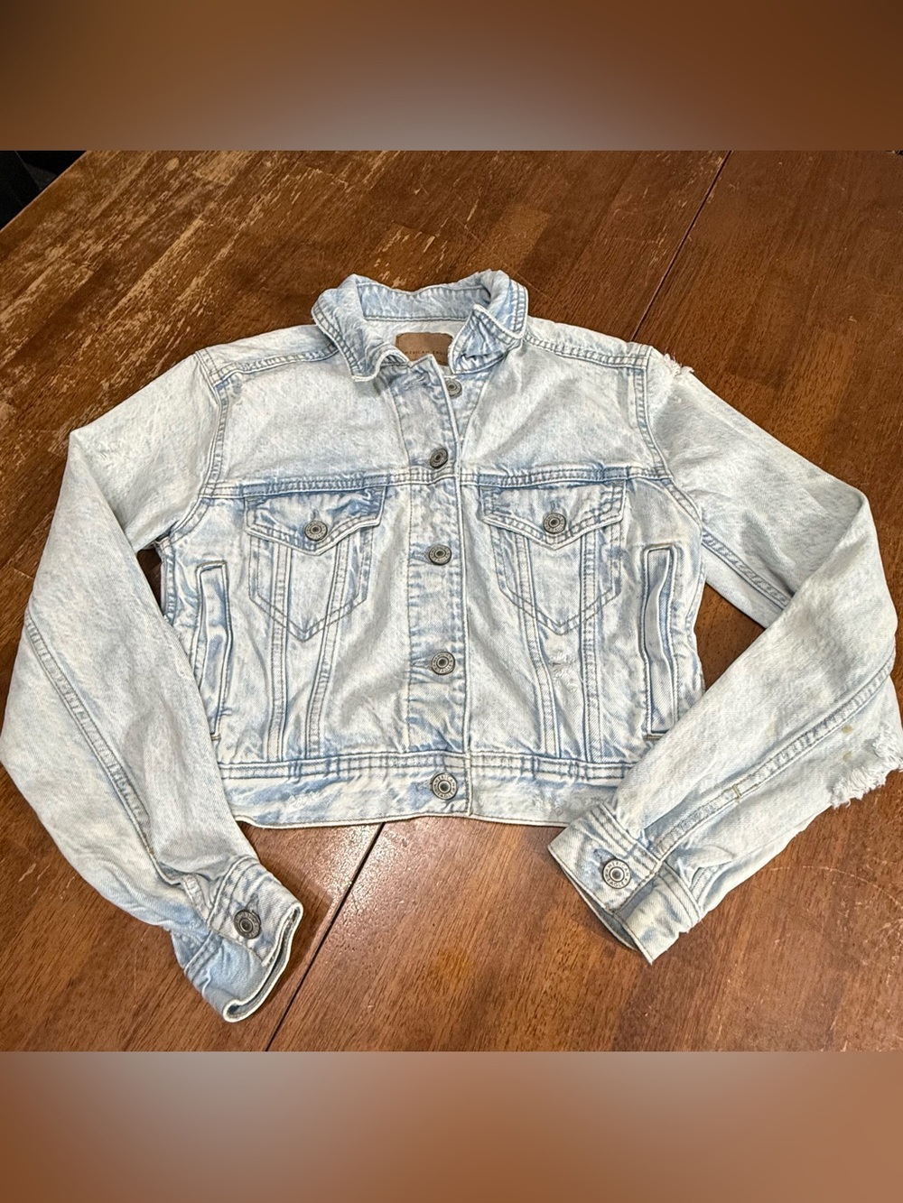 American Eagle Outfitters Light Wash Cropped Denim Jacket